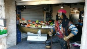 La boutique - Le Quai des Pirates - Coquillages Martigues - Restaurant Fruits de Mer